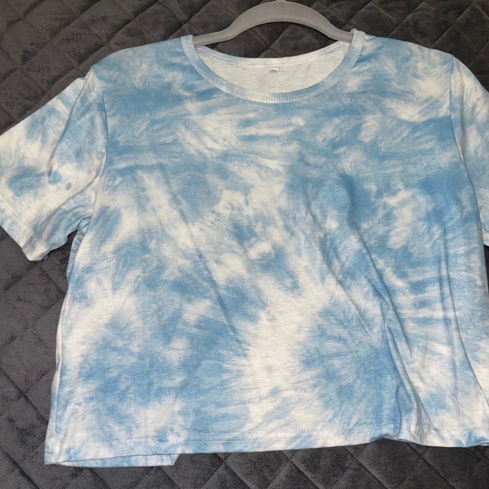Blue tie dye t shirt